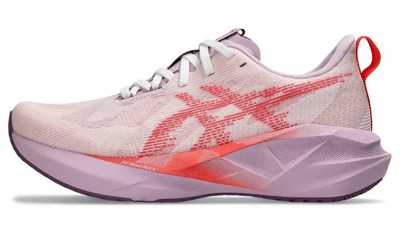 ASICS Novablast 5 White Coral Reef (1012B765-101)