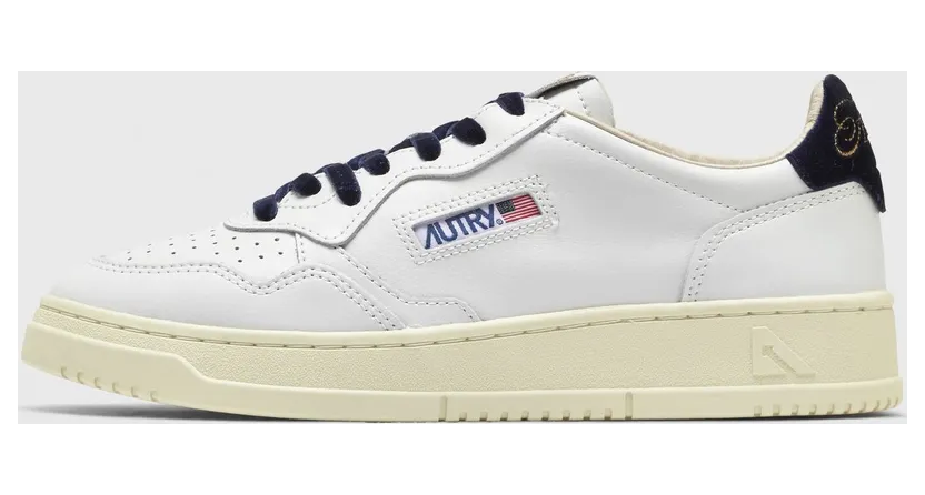Autry Action Shoes WMNS MEDALIST LOW White