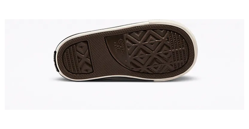 converse-chuck-taylor-all-star A03917C