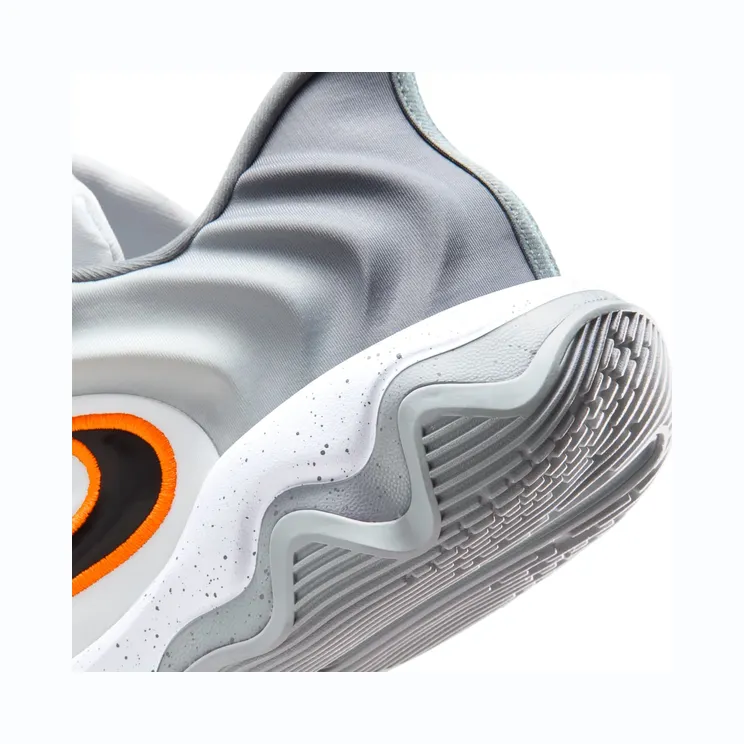 nike-giannis-immortality FQ3680-102