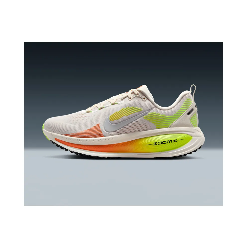 Nike Vomero 18 “Phantom Light Wild Mango Volt” (HM6804-002)