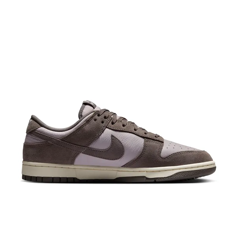 Nike Dunk Low SE “Platinum Violet” (FQ8249-001)