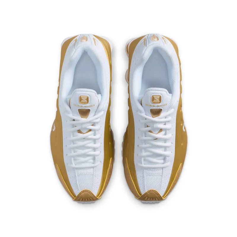 Nike Shox R4 GS “Metallic Gold White” (CW2626-700)
