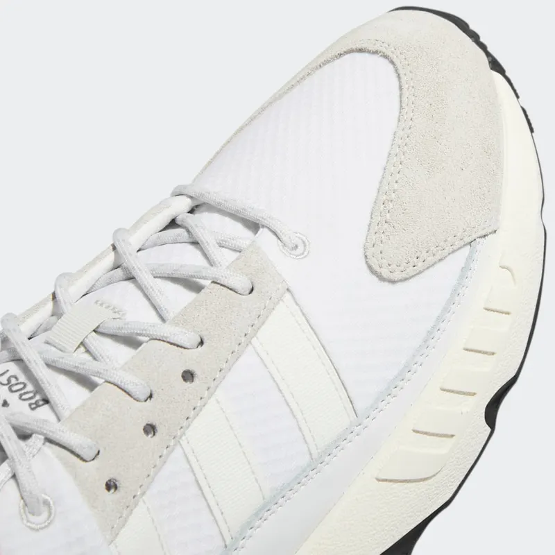 Adidas ZX 22 BOOST Crystal White / Cloud White / Solar Orange (GY6695)