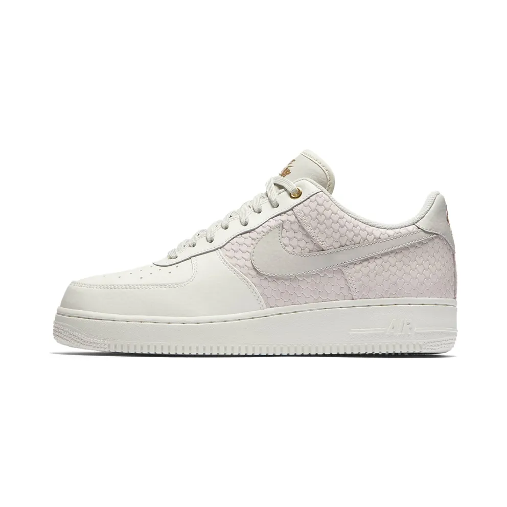 Nike Air Force 1 Low Sail Light Bone Metallic Gold (823511-100)