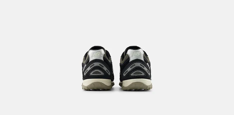 New Balance 204L “Black Magnet” (U204L5WZ)