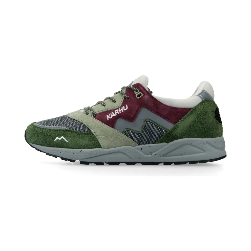 Karhu Aria Bronze Green / Fig