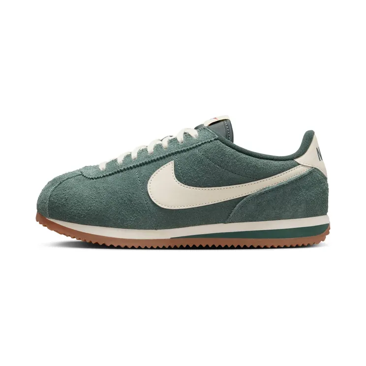 Nike Cortez “Vintage Green / Gum Medium Brown / Muslin” (FJ2530-301)