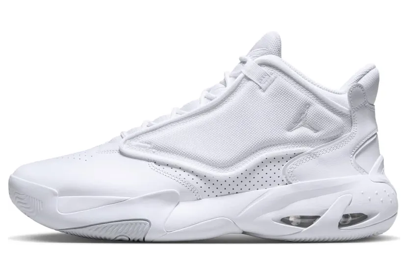 Air Jordan Max Aura DN3687-101
