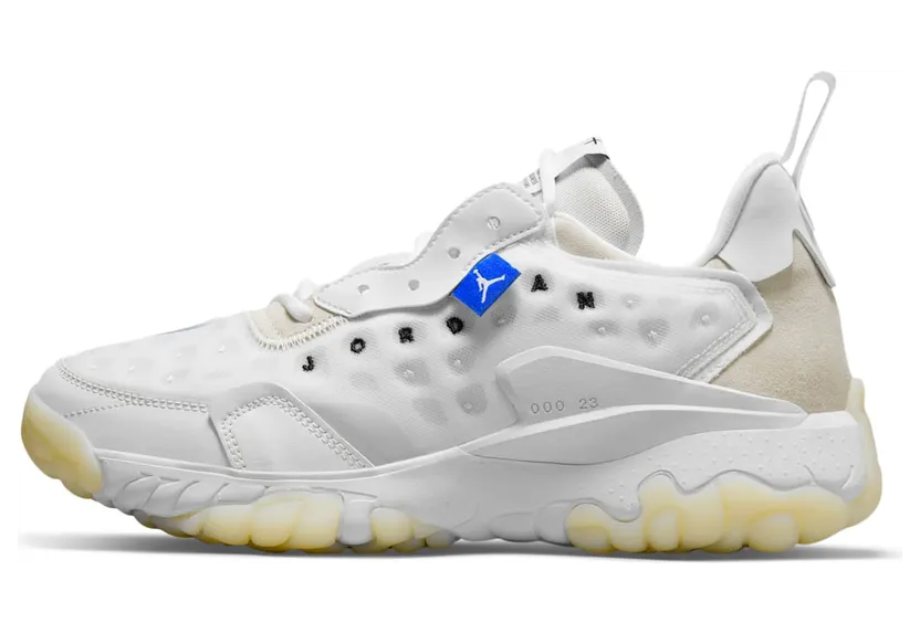 Jordan Delta 2 “White / Sail / Pure Platinum / Black” (CV8121-102)