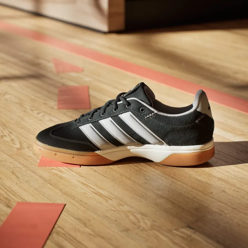 adidas Spezialist Indoor Core Black Grey Two Gold Metallic (JS1719)