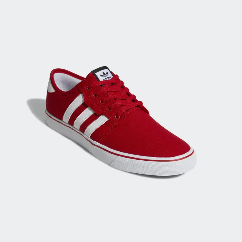 adidas Seeley Scarlet Scarlet/Footwear White/Core Black (AQ8529)