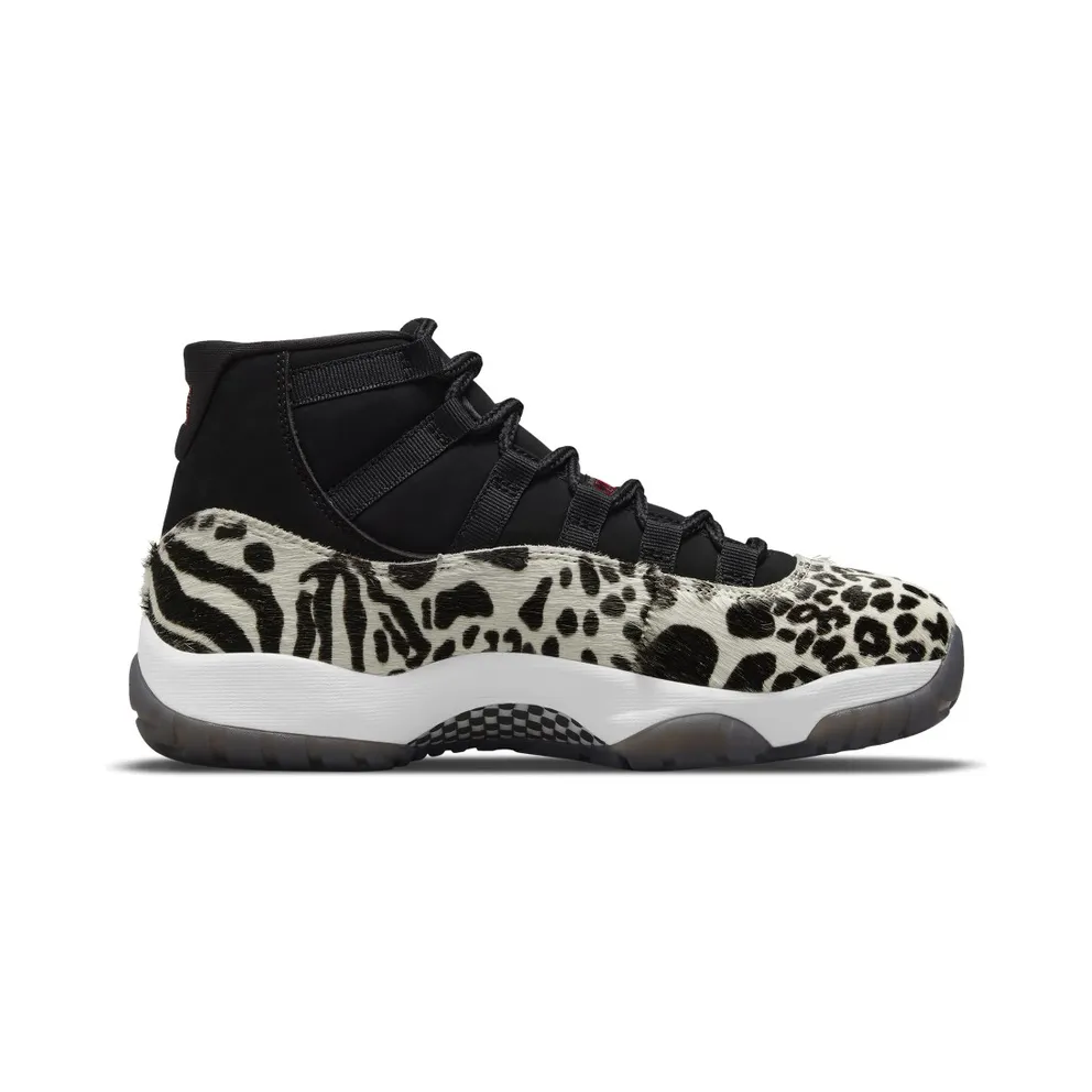 Air Jordan 11 Retro Black (AR0715-010)