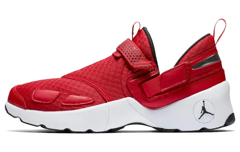 Jordan Trunner LX Gym Red
