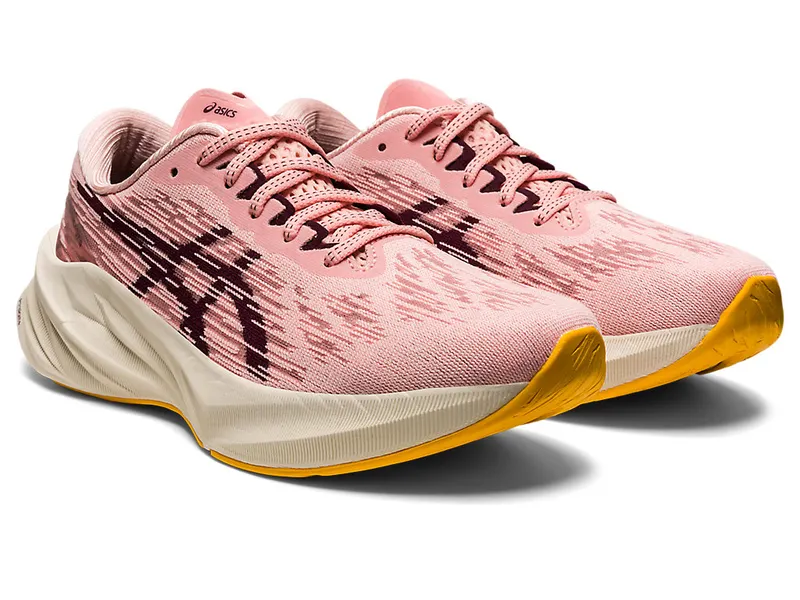 Asics NOVABLAST 3 Frosted Rose/Deep Mars (1012B288.700)