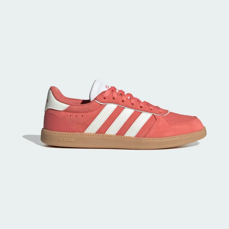 adidas Breaknet Sleek “Preloved Scarlet / Core White / Cloud White” (IH5470)