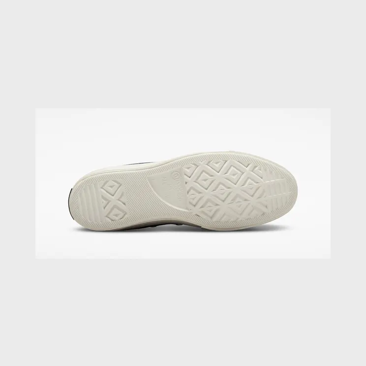 converse-chuck-taylor-all-star A01084C