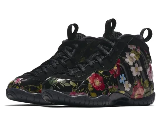nike-air-foamposite AT8249-001