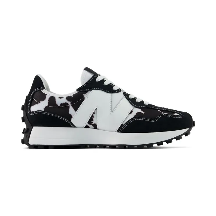 New Balance 327 (W327APA)