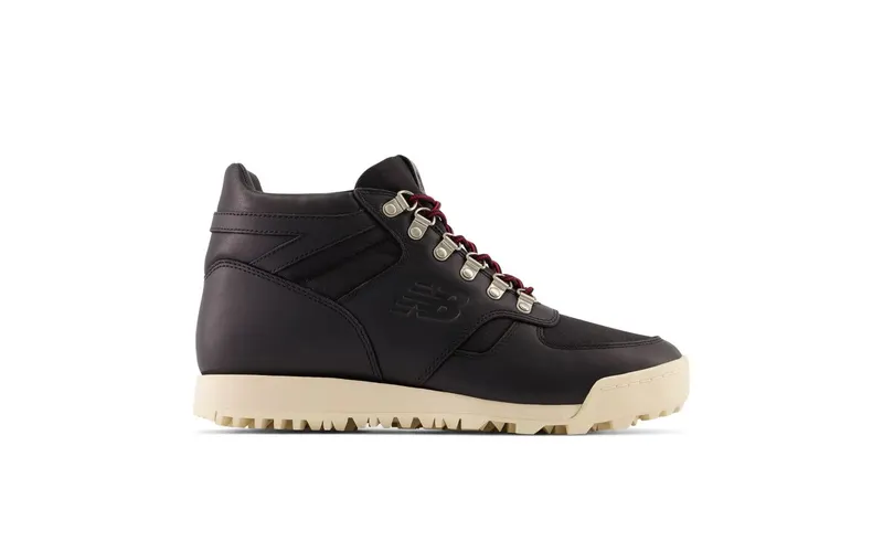 New Balance Rainier Black Macadamia Nut (URAINAL)