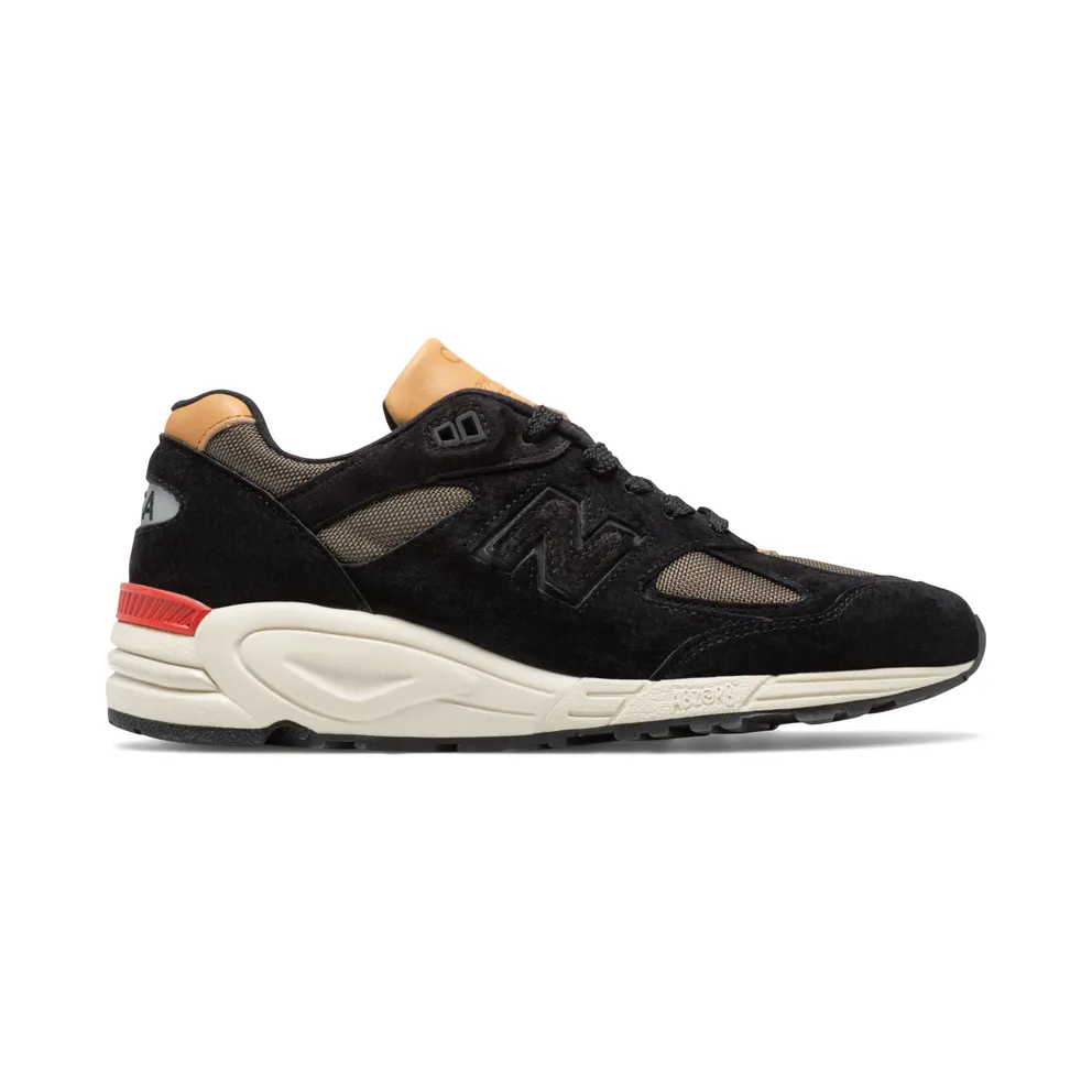 New Balance 990v2 Desert Heat Black Black/Phantom-Triumph Green (M990CDB2)
