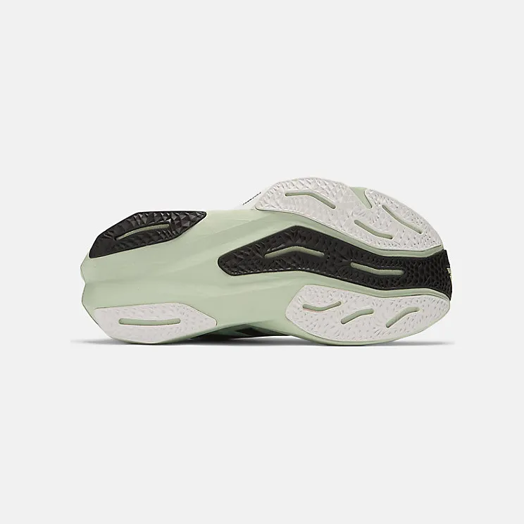 new-balance-fuelcell-rebel WFCXCA4