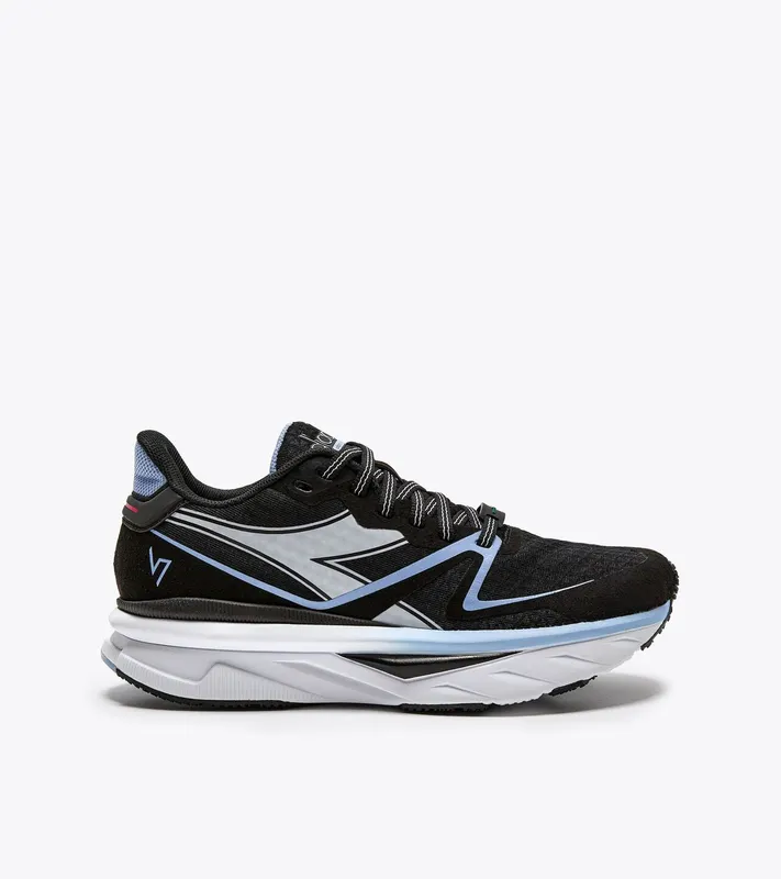 Diadora Atomo V7000 Black White (101.179068 C7406)