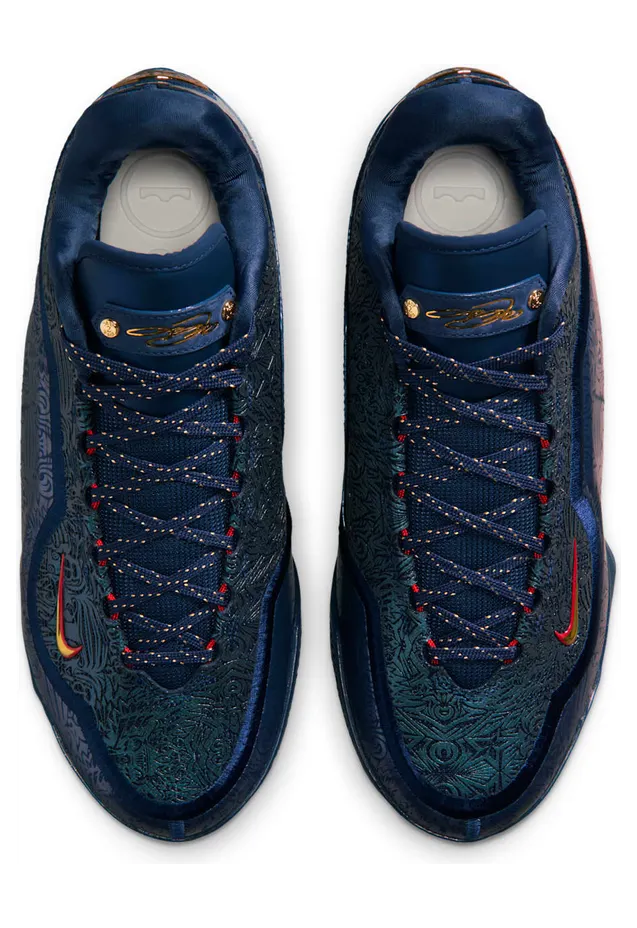 nike-lebron IH1513-400