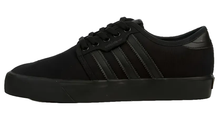 Adidas Seeley “Triple Black” (BY3837)