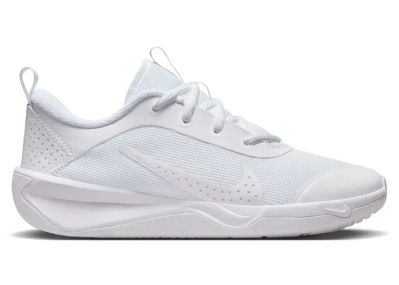 Nike Omni Multi-Court White Pure Platinum (DM9027-100)