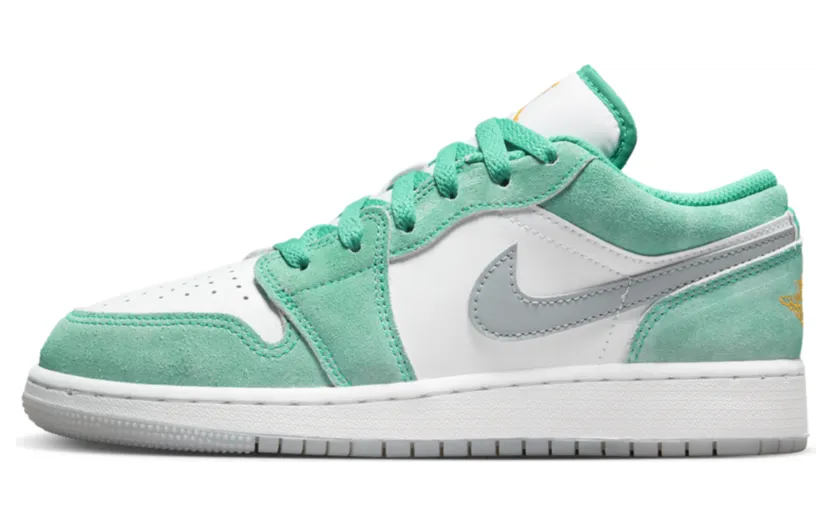 Air Jordan Low GS New Emerald (DO8244-301)