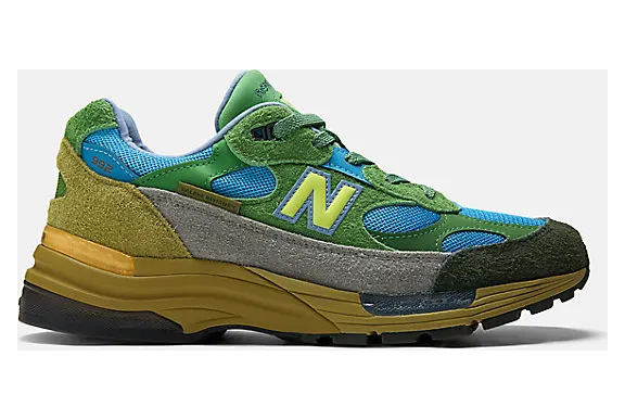 NEW BALANCE Salehe Bembury x New Balance 992 “ONLINE LIME / DUFFEL BAG” (U992SB)