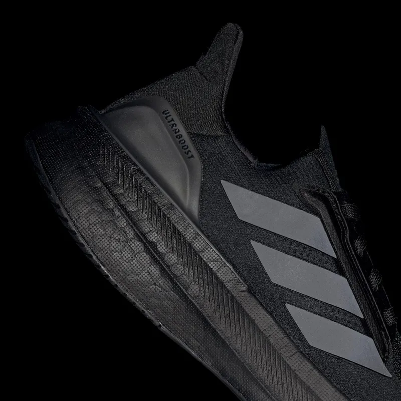 adidas Ultra Boost 5X Core Black Cloud White (JH7251)