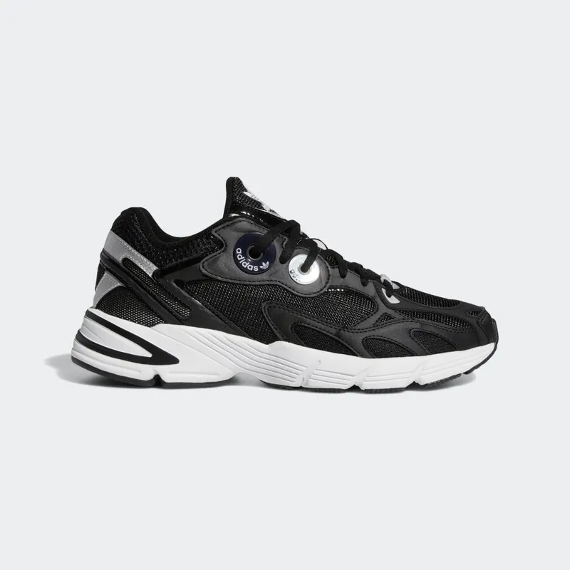 Adidas Astir Core Black / Core Black / Cloud White (GY5260)