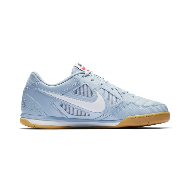 nike-gato AR9821-400