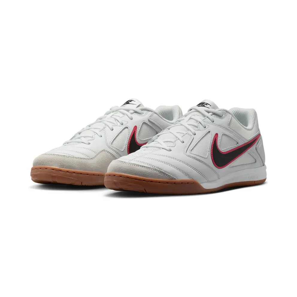 Nike Gato “Summit White Bright Crimson Black” (HQ6019-104)
