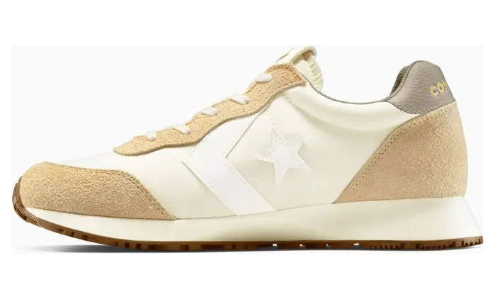 converse-sneaker A15606C