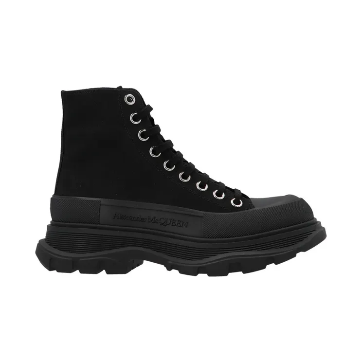 Alexander McQueen Tread Slick Lace Up Boot Black (W) (611706W4MV21000)