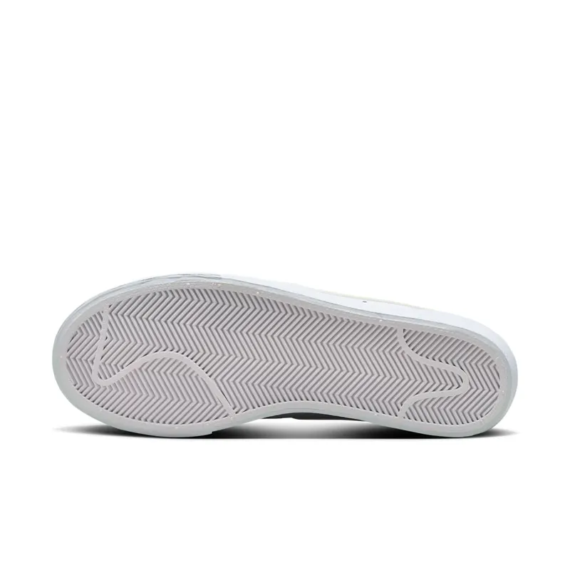 Nike BLAZER LOW PLATFORM “WHITE LIFE LIME” (DJ0292-115)