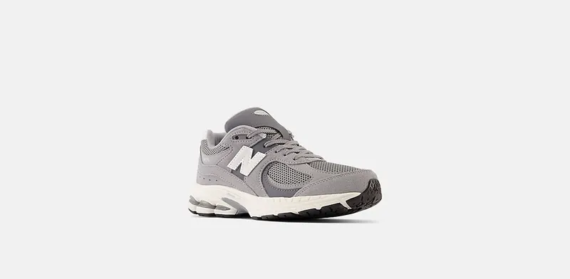 New Balance 2002 GS “Steel Lead” (GC2002ST)