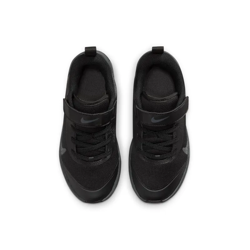 Nike Omni Multi-Court Younger Kids’ Black (DM9026-001)