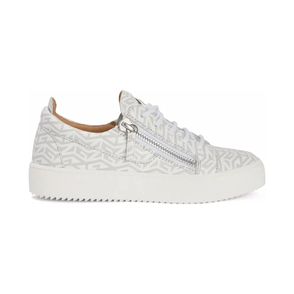 Giuseppe Zanotti Frankie with monogram – White (RM20055004)