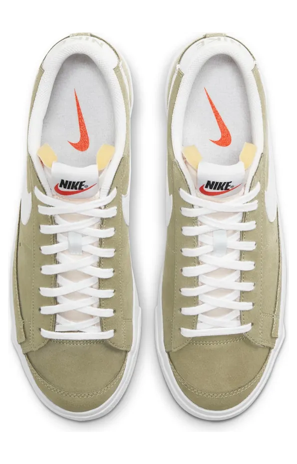 nike-blazer DA7254-200