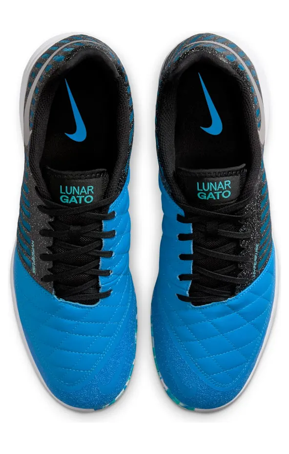 nike-gato 580456-014