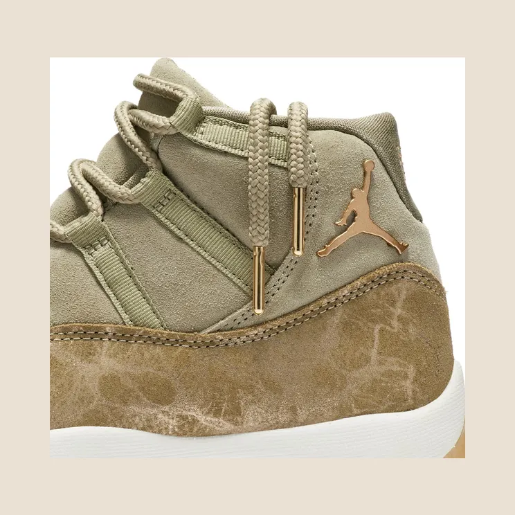 air-jordan-11 AR0715-200