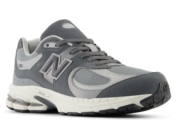 new-balance-2002r GC2002CF