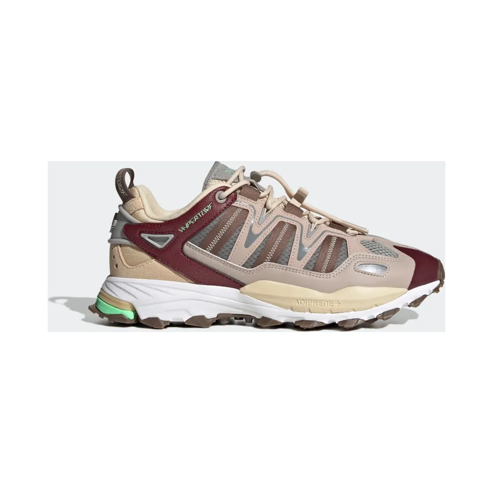 adidas Hyperturf Adventure Schuh Sand Strata / Earth Strata / Shadow Red (HQ6605)