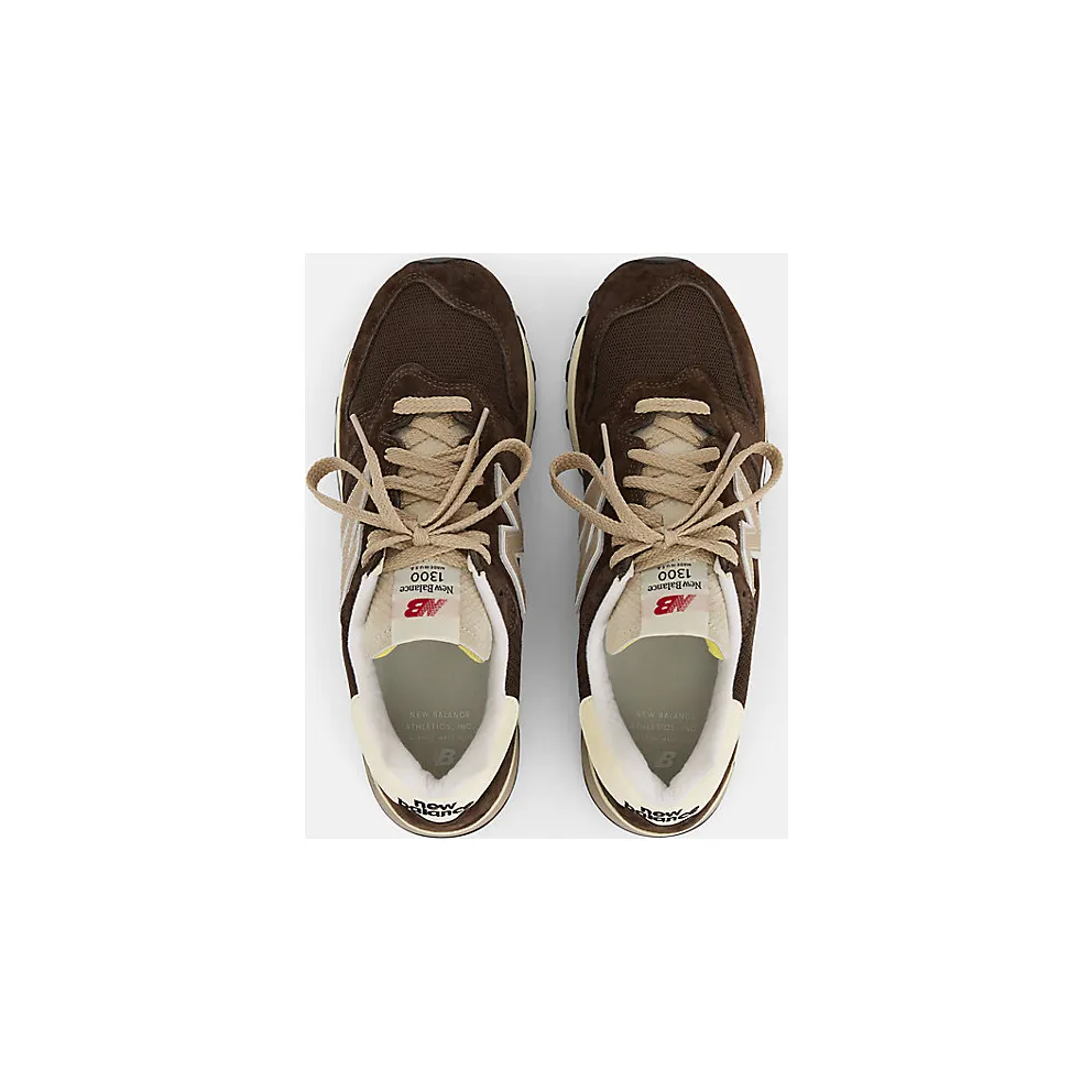 New Balance 1300 “Made in USA – Rich Oak / Afterglow” (U1300RS)