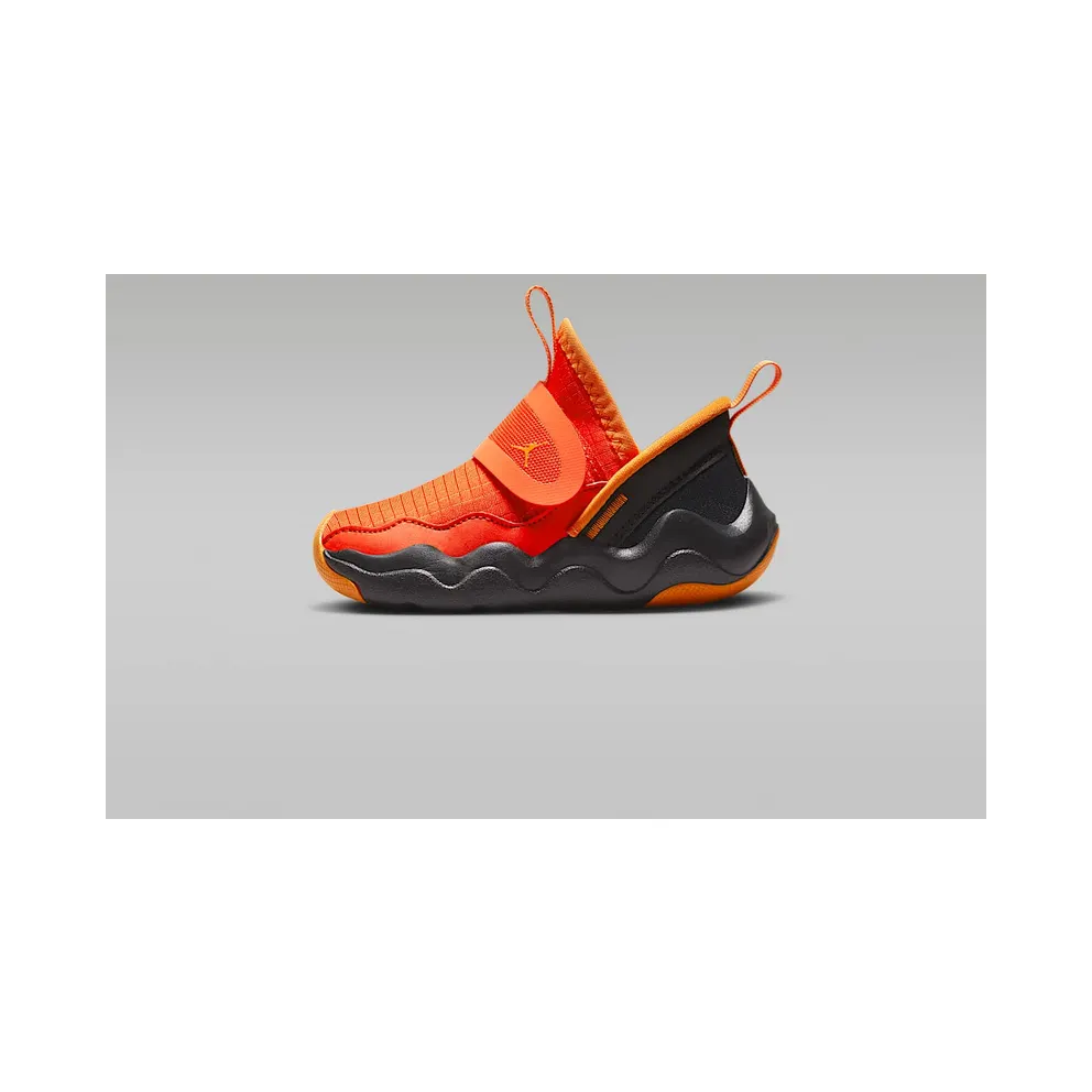 Jordan 23/7 Team Orange Black Mandarin (DQ9294-800)