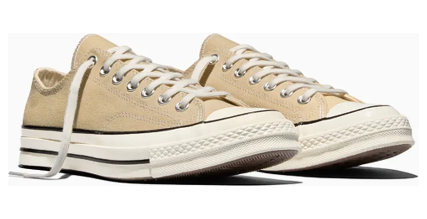 converse-chuck-taylor-all-star A15974C